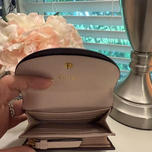 RADLEY LONDON Brown Croc-Embossed Wallet Timeless Design - Picture 4 of 4